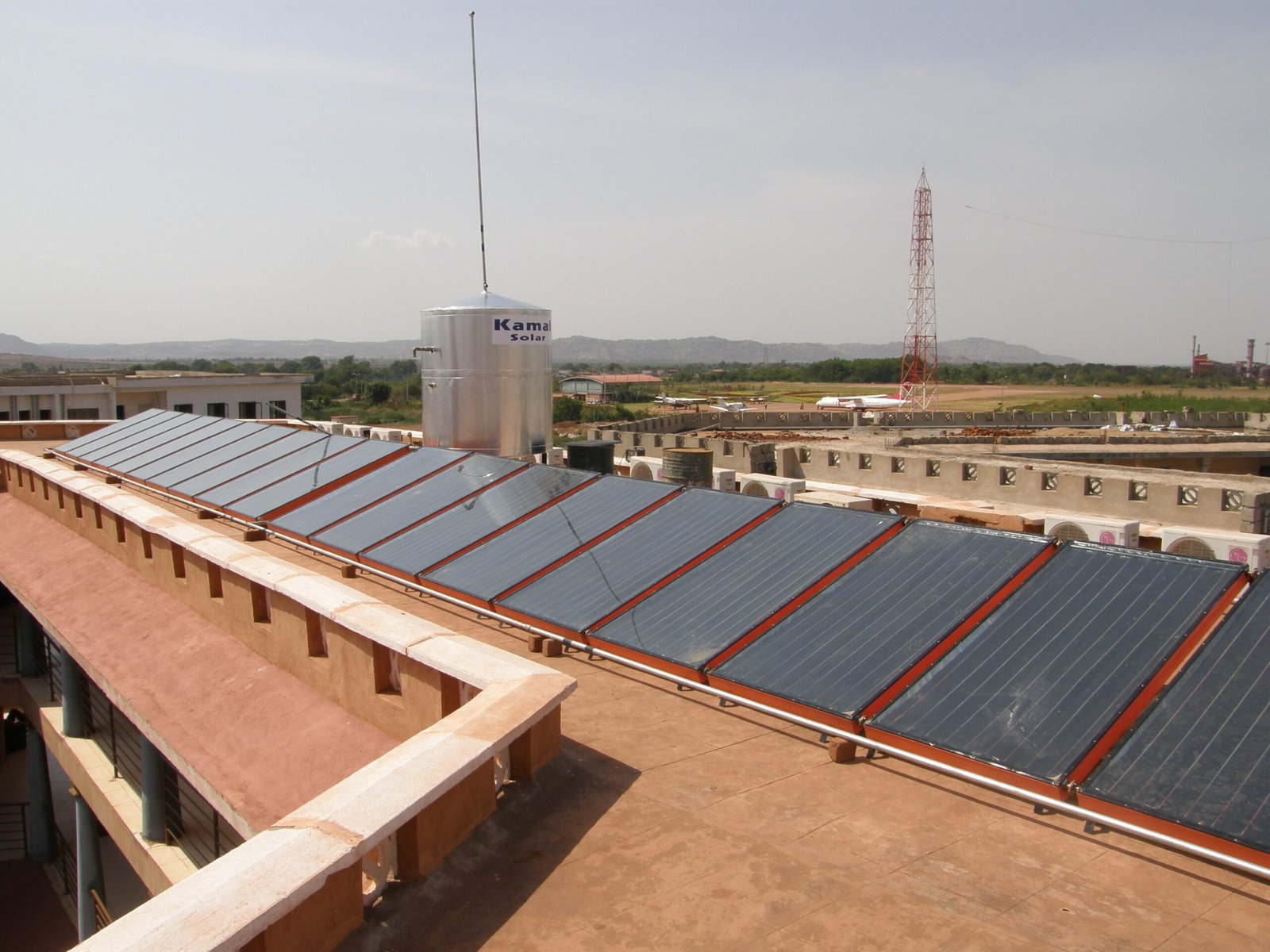 Kamal 5000 LPD Heat Pump Solar Water Heater