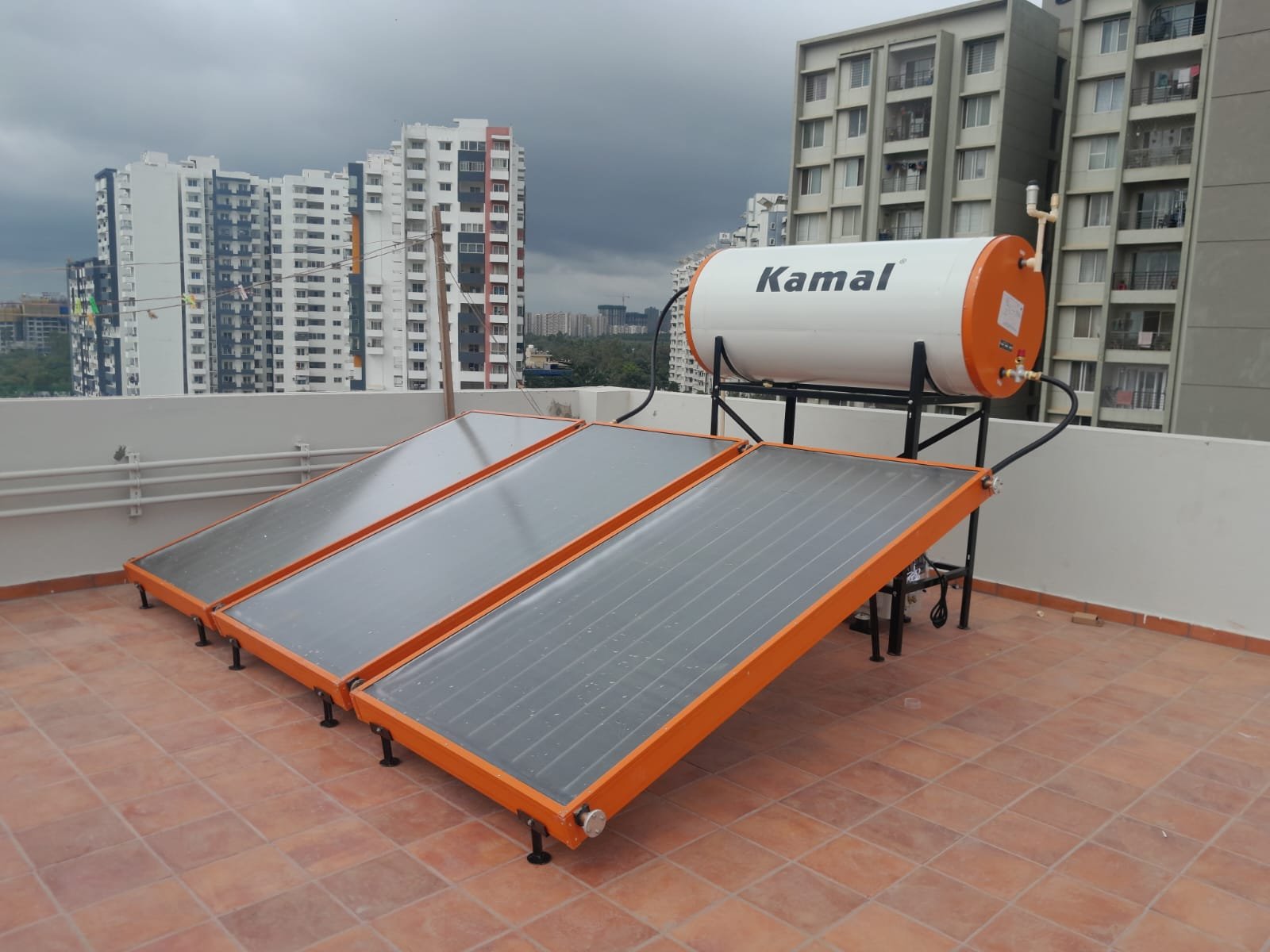 Kamal 300LPD GL Solar Heat Pump Water Heater