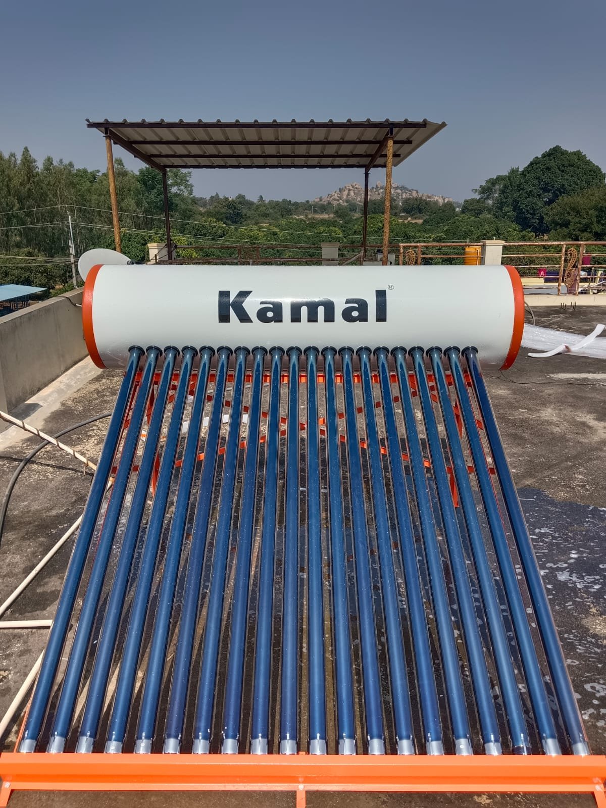 Kamal Solar ETC Water Heater With Air Vent Technology